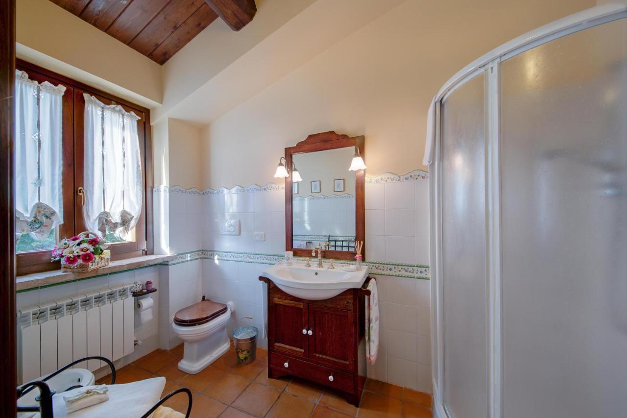 Agriturismo Le Castella Bed & Breakfast Потенца Пичена Екстериор снимка